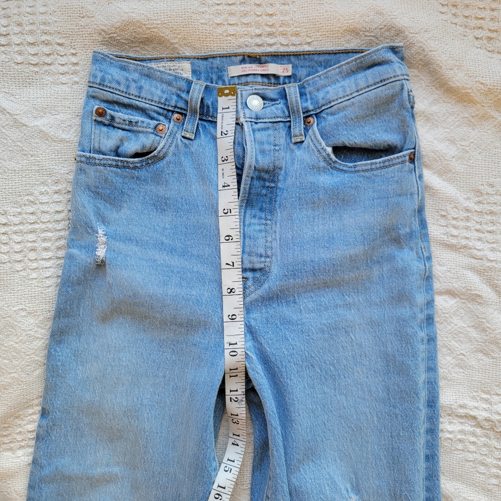 Levi's High Waisted Ribcage Straight Leg Casual Distressed Denim Jean - Picture 7 of 10